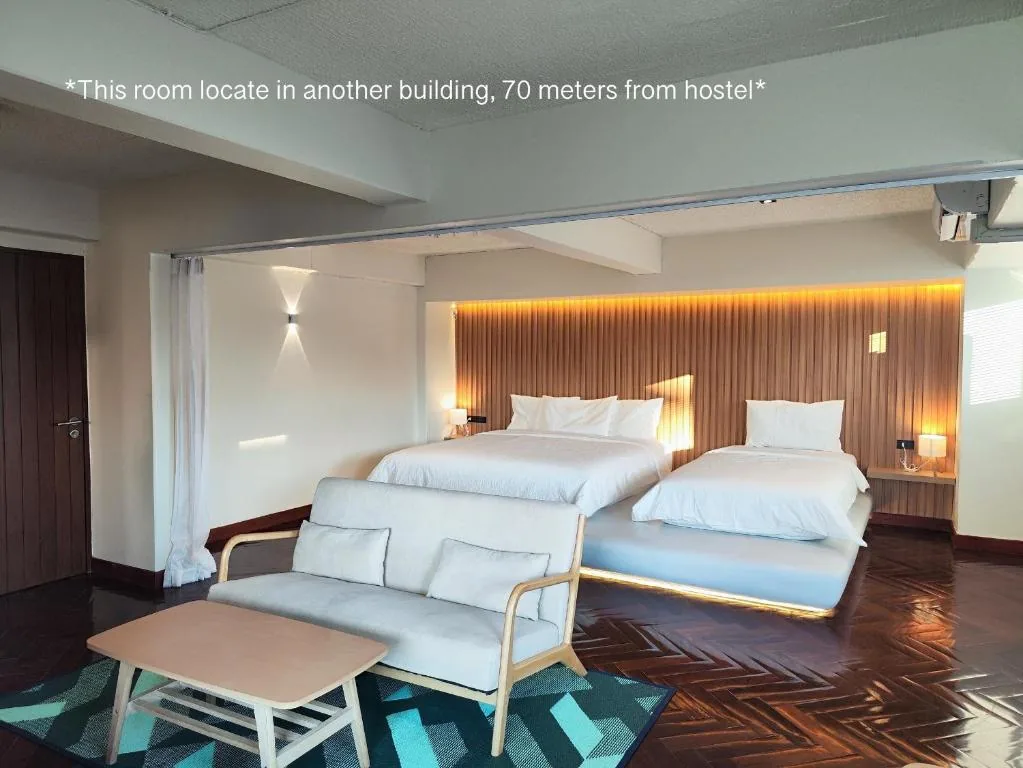 Triple Room with Bathroom — Suneta Hostel Chiangmai